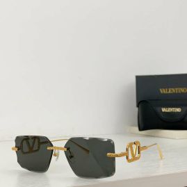 Picture of Valentino Sunglasses _SKUfw54107495fw